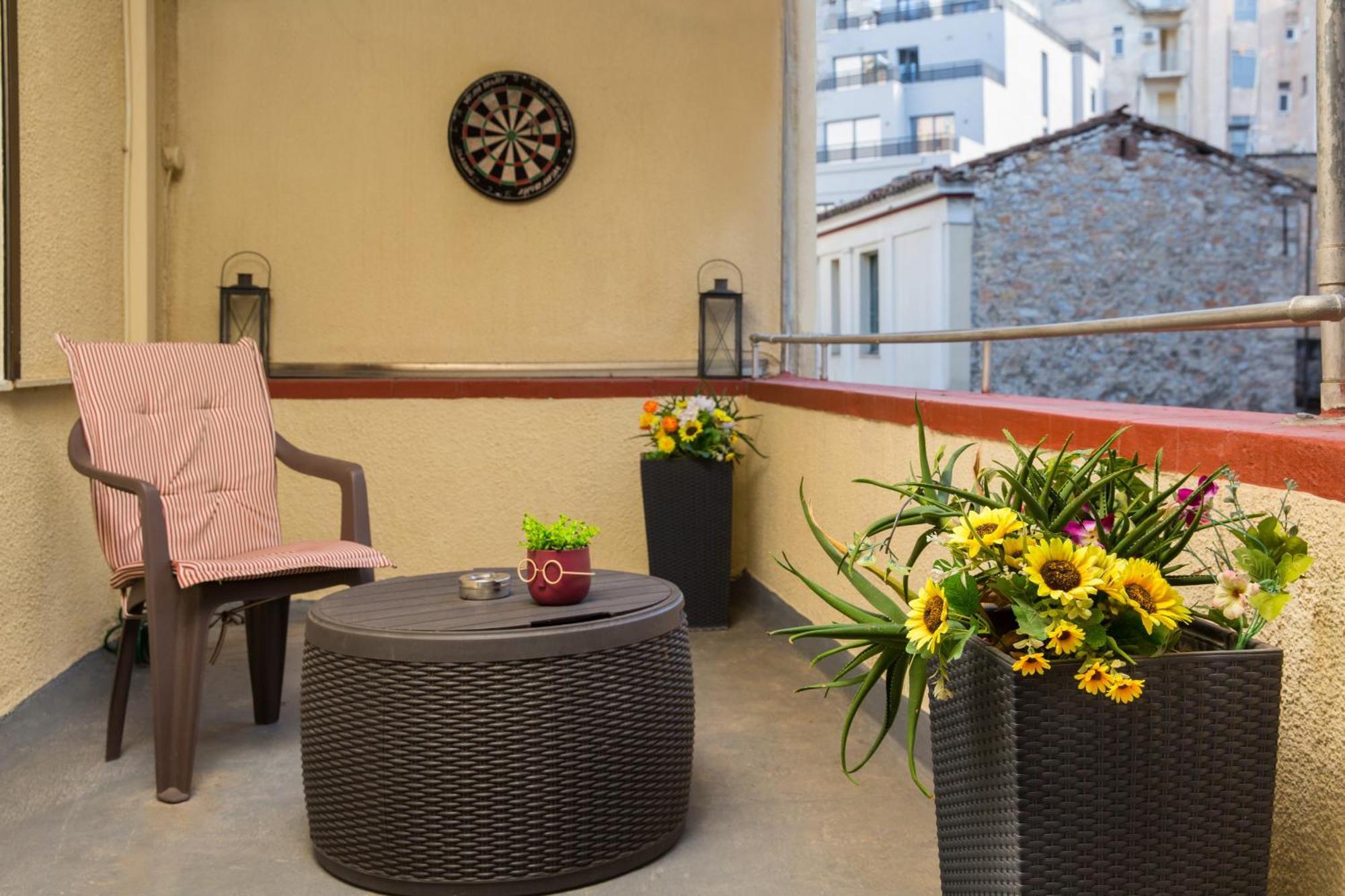 Downtown Quiet Apartment On A Pedestrian Street 雅典 外观 照片